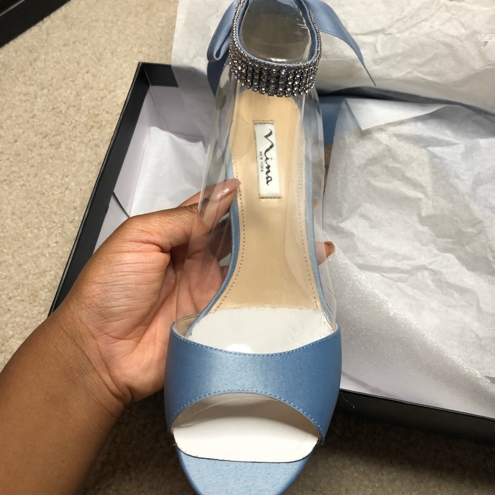 Heels - Picture 3 of 8
